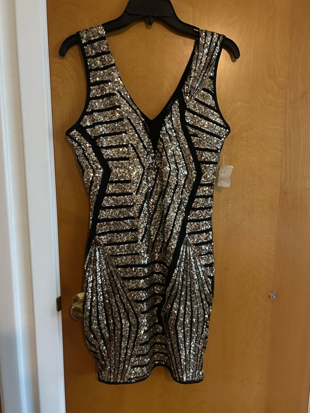 Black and gold sequined short dress size L